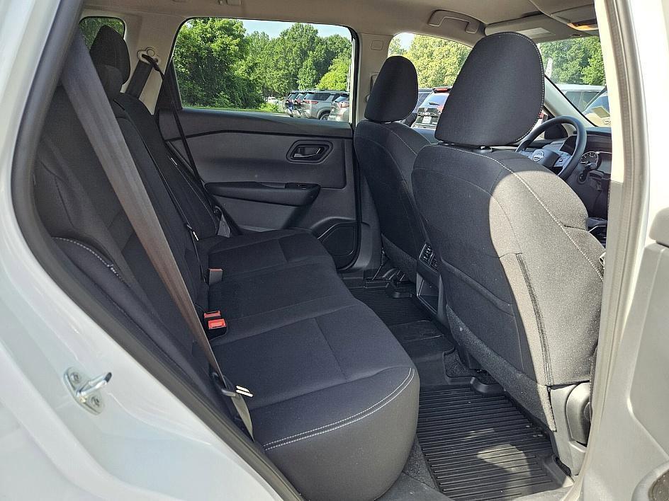used 2025 Nissan Rogue car, priced at $28,299