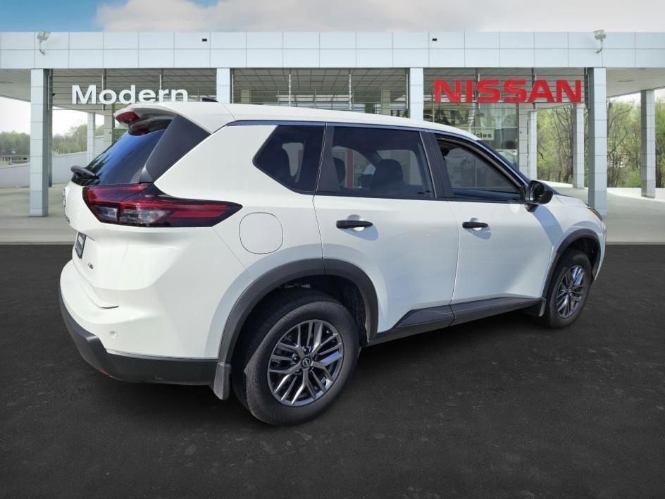 used 2025 Nissan Rogue car, priced at $28,299