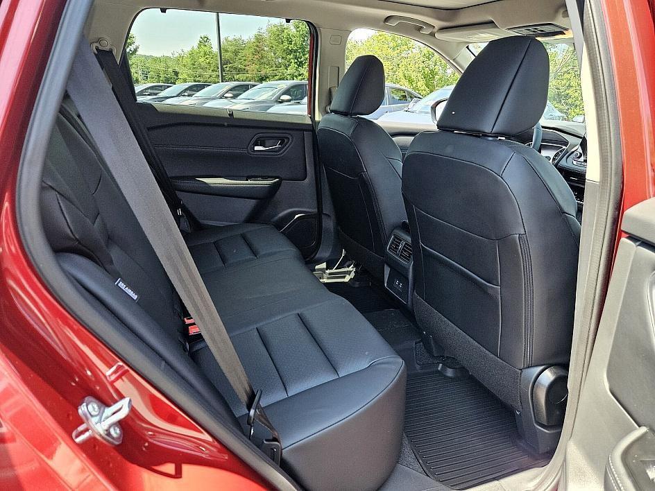 new 2025 Nissan Rogue car, priced at $31,777