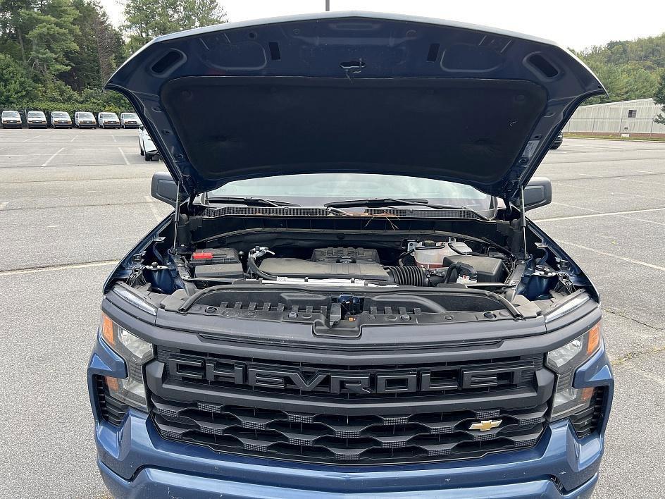 used 2024 Chevrolet Silverado 1500 car, priced at $37,777