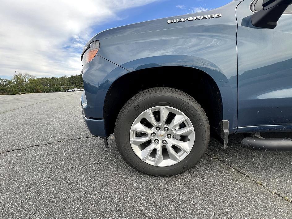 used 2024 Chevrolet Silverado 1500 car, priced at $37,777