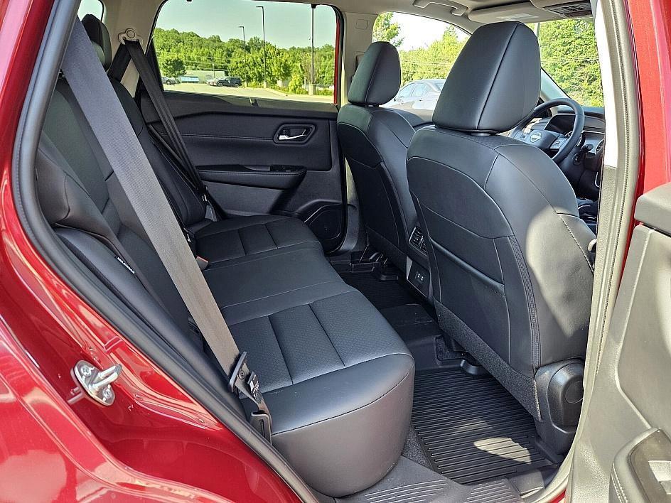 new 2025 Nissan Rogue car, priced at $31,607