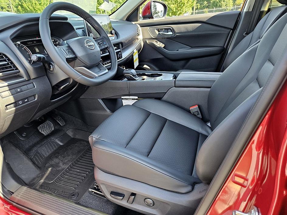 new 2025 Nissan Rogue car, priced at $31,607