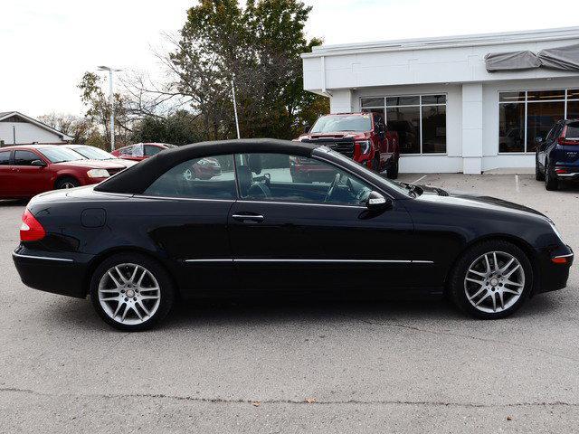 used 2009 Mercedes-Benz CLK-Class car, priced at $15,916