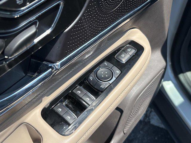 used 2023 Lincoln Corsair car, priced at $29,758