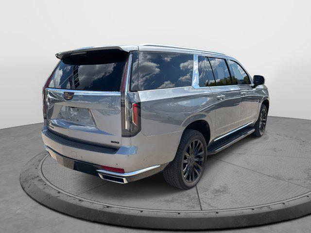 used 2021 Cadillac Escalade ESV car, priced at $61,924