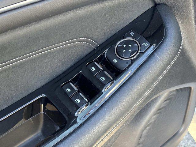 used 2020 Ford Edge car, priced at $18,918