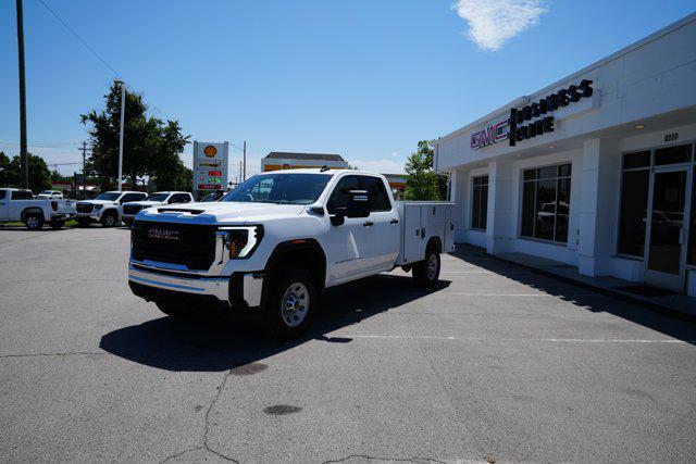 new 2024 GMC Sierra 3500 car, priced at $64,378