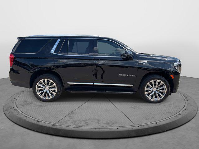 used 2023 GMC Yukon car, priced at $69,052