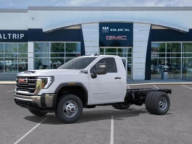 new 2025 GMC Sierra 3500 car, priced at $72,495