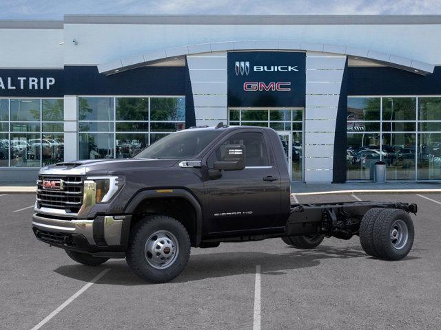 new 2025 GMC Sierra 3500 car, priced at $50,383