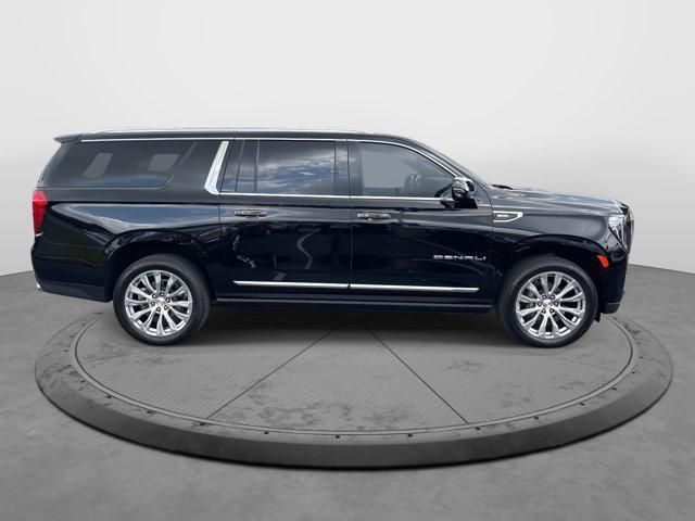 used 2024 GMC Yukon XL car, priced at $80,726