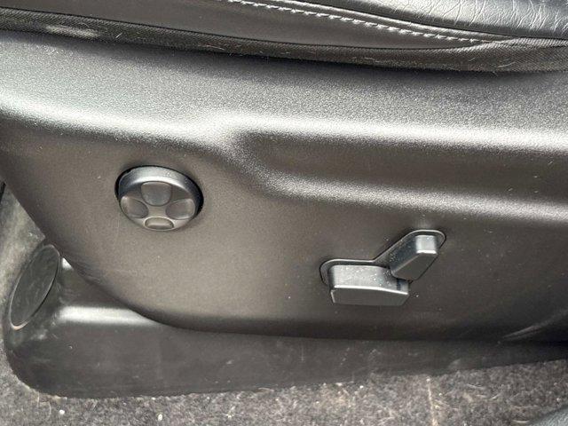 used 2015 Jeep Grand Cherokee car, priced at $15,978