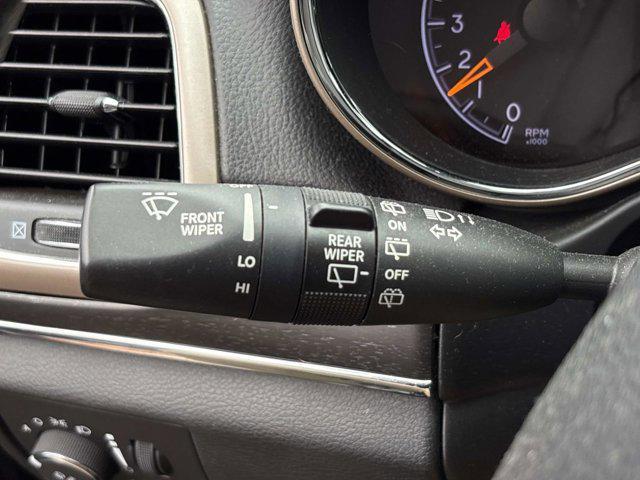 used 2015 Jeep Grand Cherokee car, priced at $15,978