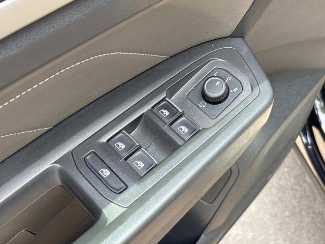 used 2022 Volkswagen Atlas car, priced at $35,996