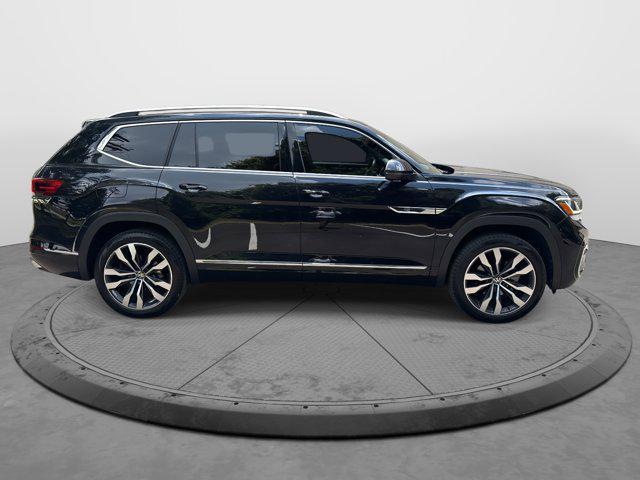 used 2022 Volkswagen Atlas car, priced at $35,996