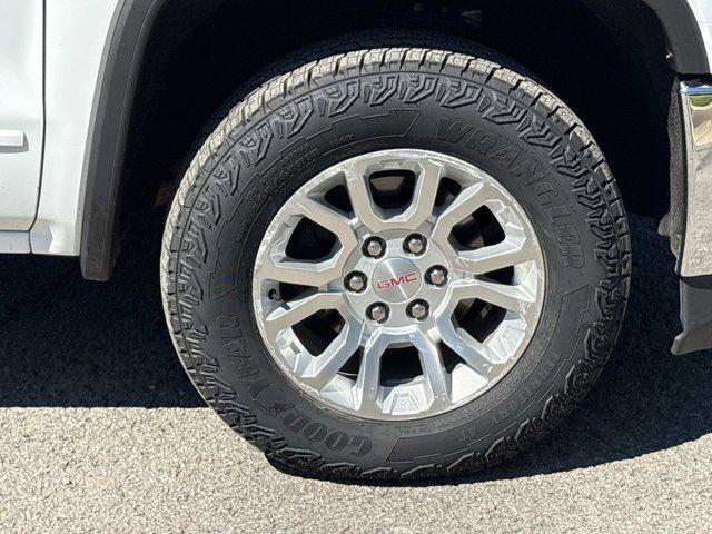 used 2018 GMC Sierra 1500 car, priced at $37,956