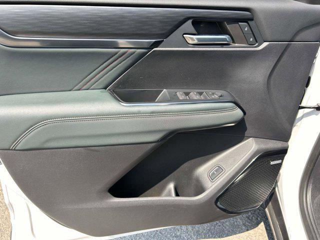 used 2024 GMC Acadia car, priced at $49,869