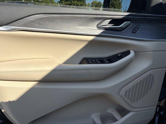 used 2023 Jeep Grand Cherokee car, priced at $33,753