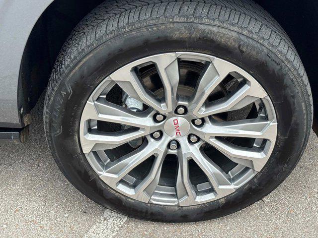 used 2021 GMC Yukon car, priced at $51,984