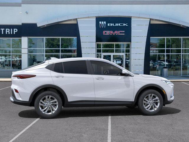 new 2025 Buick Envista car, priced at $26,285