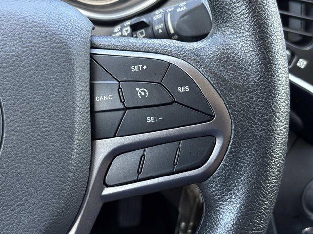 used 2021 Jeep Cherokee car, priced at $16,992