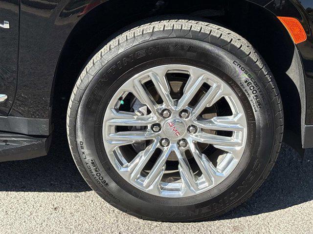 used 2024 GMC Yukon car, priced at $65,367