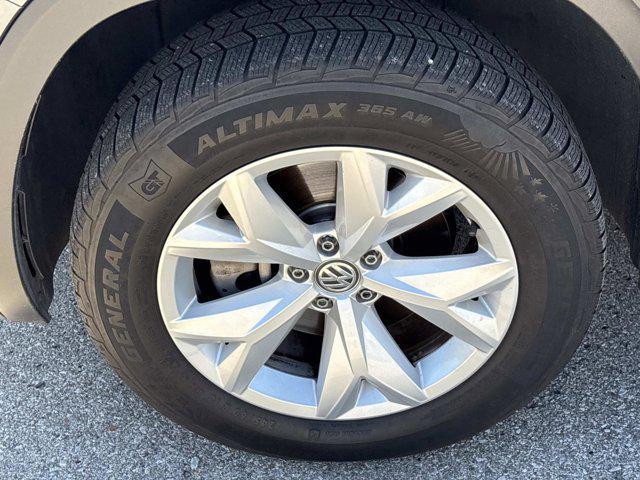 used 2018 Volkswagen Atlas car, priced at $16,620