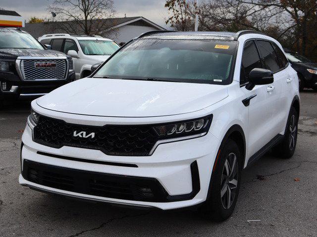 used 2022 Kia Sorento car, priced at $27,567