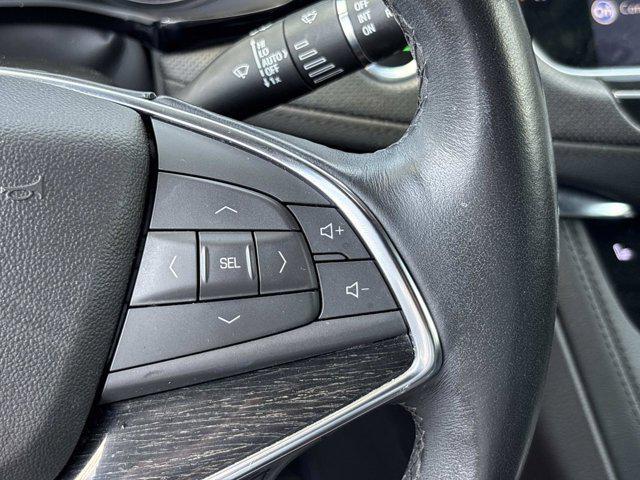 used 2021 Cadillac XT5 car, priced at $26,845
