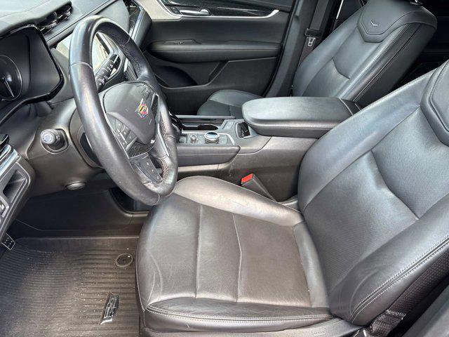 used 2021 Cadillac XT5 car, priced at $26,845