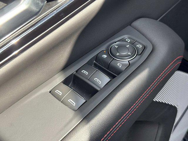 used 2025 GMC Yukon XL car, priced at $105,817