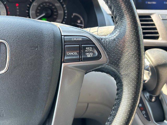used 2015 Honda Odyssey car, priced at $13,743