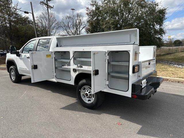 new 2024 GMC Sierra 2500 car, priced at $67,653