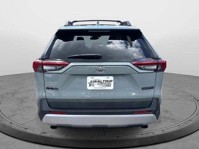 used 2019 Toyota RAV4 car, priced at $25,909