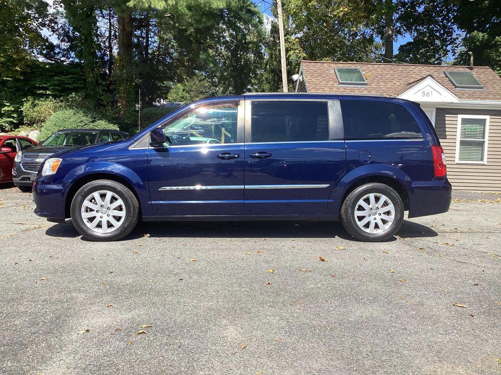 used 2014 Chrysler Town & Country car, priced at $7,995