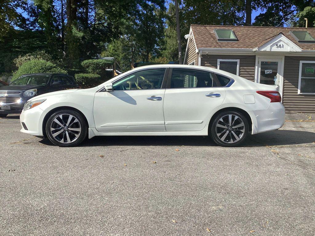 used 2016 Nissan Altima car, priced at $9,495