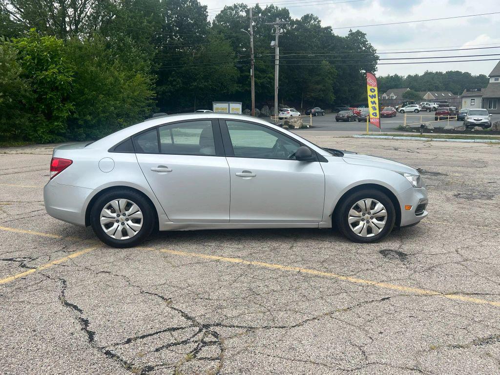 used 2016 Chevrolet Cruze Limited car, priced at $3,995