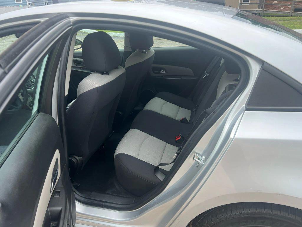 used 2016 Chevrolet Cruze Limited car, priced at $3,995