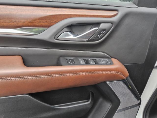 used 2023 GMC Yukon XL car, priced at $70,500