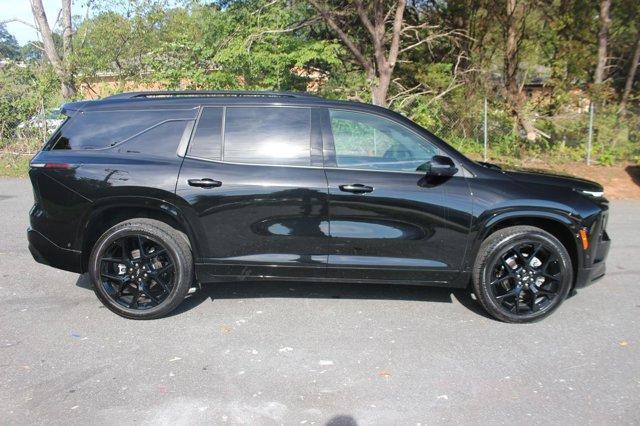 used 2024 Chevrolet Traverse car, priced at $54,000