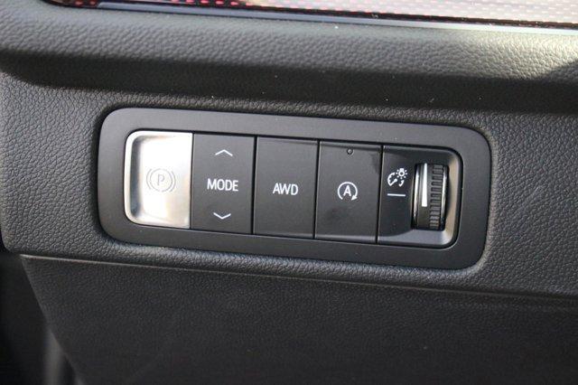 used 2024 Chevrolet Traverse car, priced at $54,000