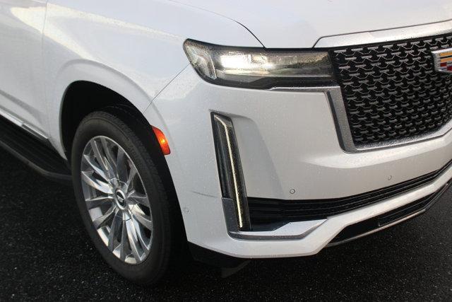 used 2021 Cadillac Escalade ESV car, priced at $61,000