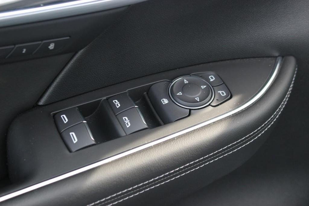 used 2025 Buick Envision car, priced at $42,000