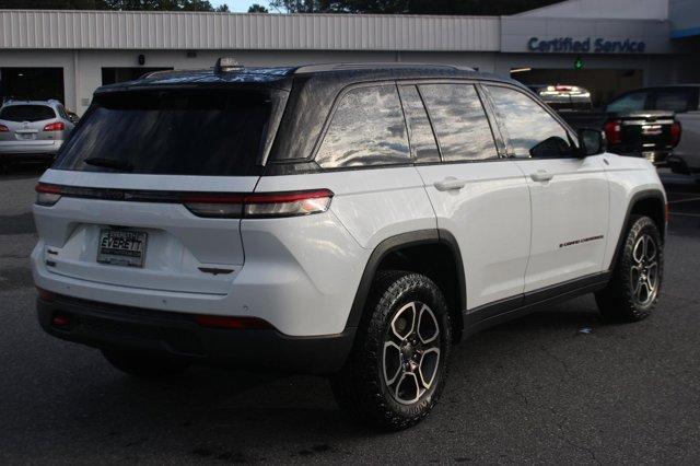 used 2022 Jeep Grand Cherokee car, priced at $33,700