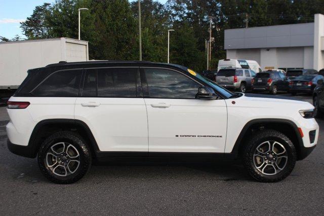 used 2022 Jeep Grand Cherokee car, priced at $33,700
