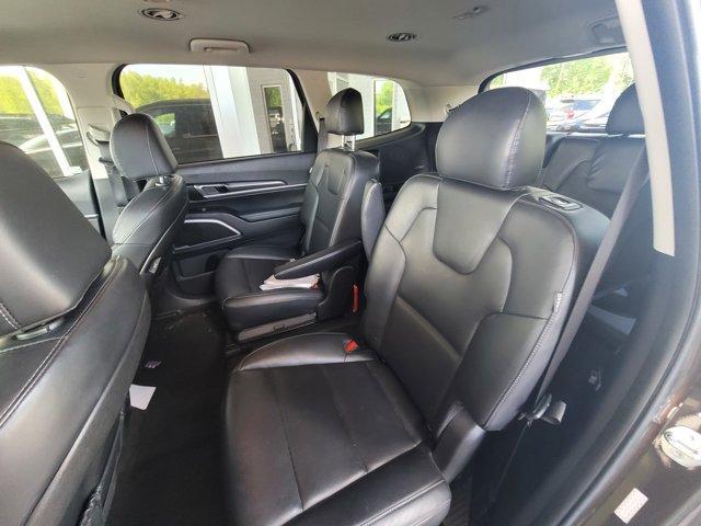 used 2023 Kia Telluride car, priced at $35,500