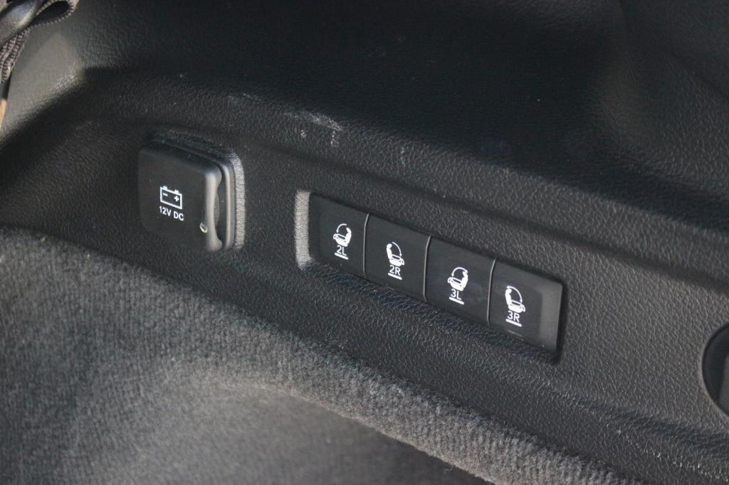 used 2021 Jeep Grand Cherokee L car, priced at $28,000