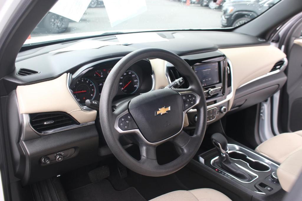 used 2023 Chevrolet Traverse car, priced at $26,000