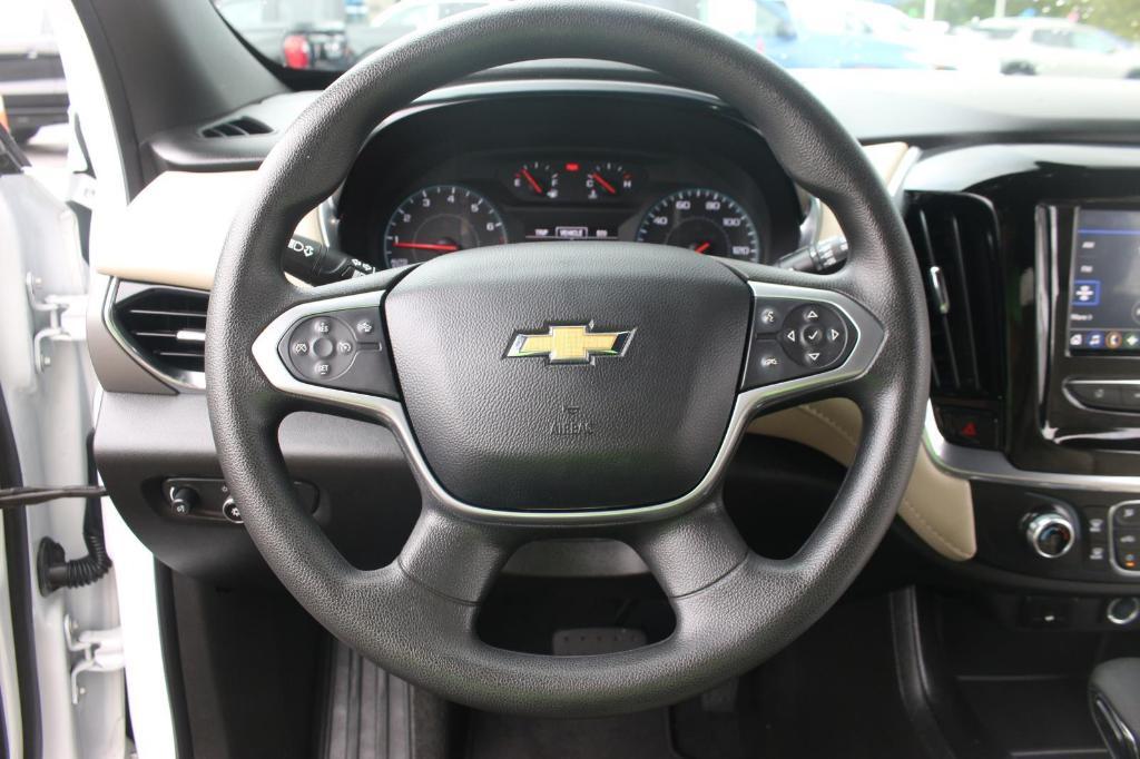used 2023 Chevrolet Traverse car, priced at $26,000